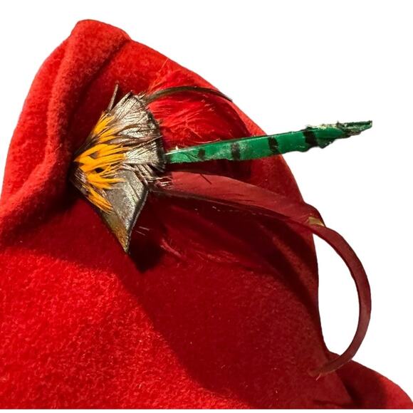 1960's American Vintage Emme Boutique Red Wool Hat, Feathers, fold over size S-M - Picture 10 of 17